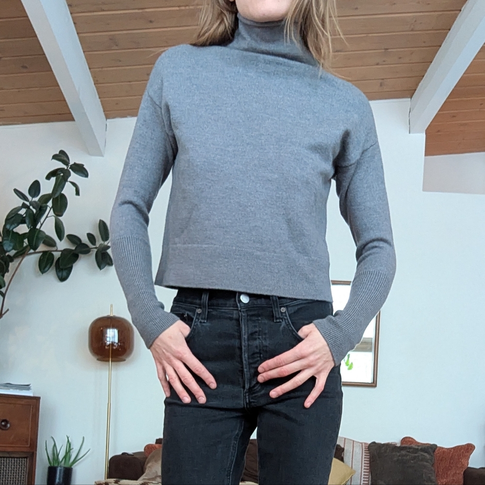 Wilfred Cyprie 100% Merino Wool Sweater